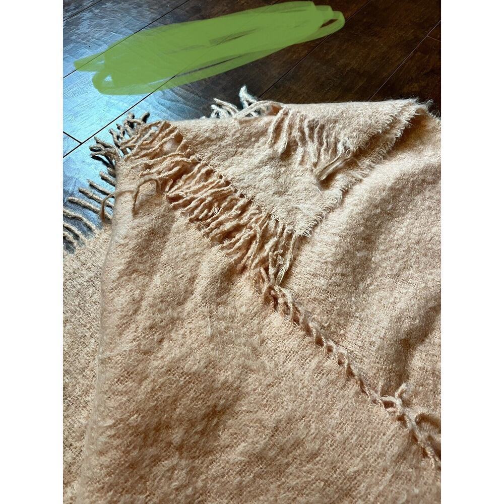 Compagnia Lane Preziose 100% Mohair Peach Throw blanket Fringe - Picture 6 of 6
